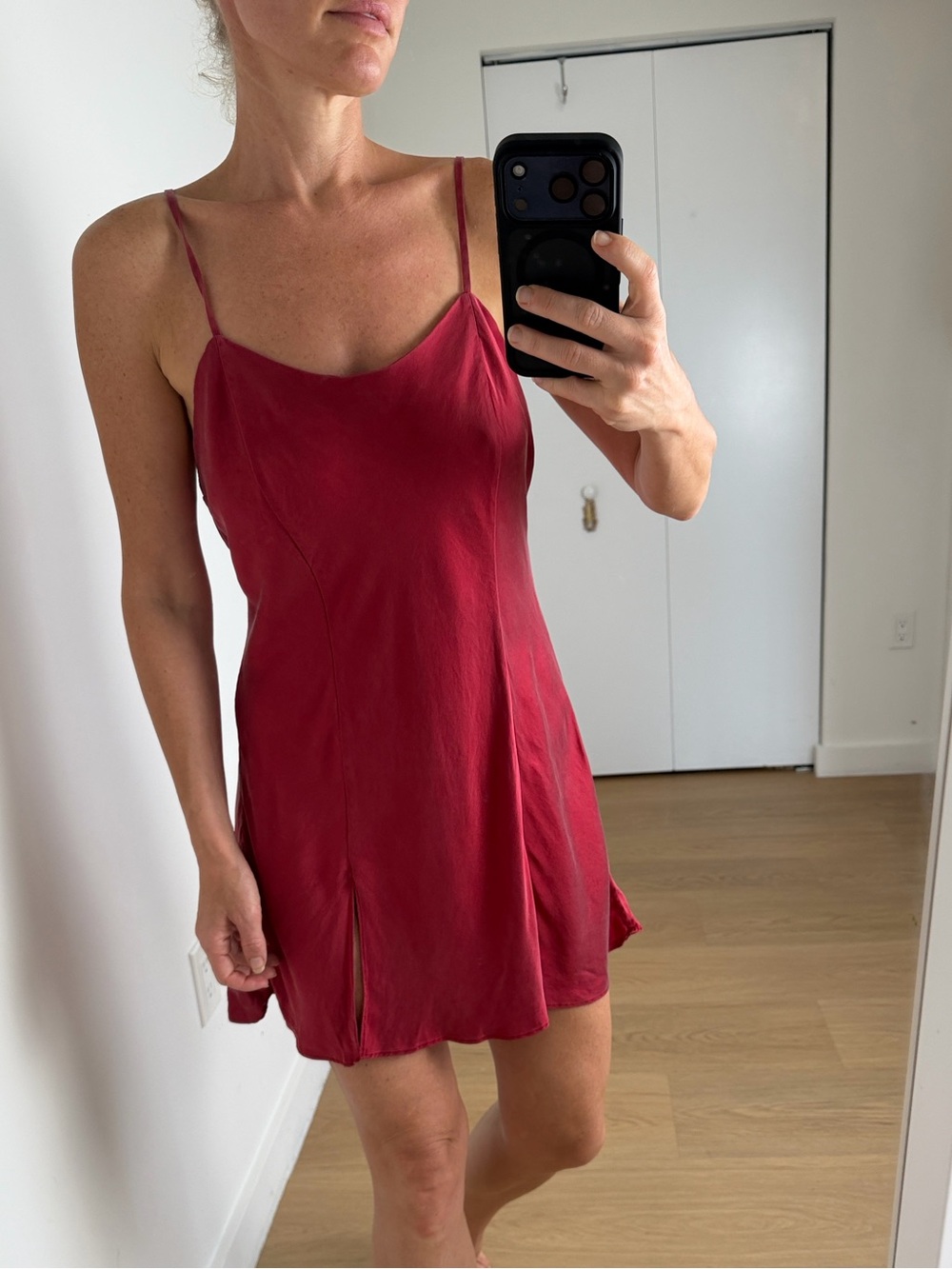 90’s Vintage Victoria’s Secret 100% Silk Slip Chemise M